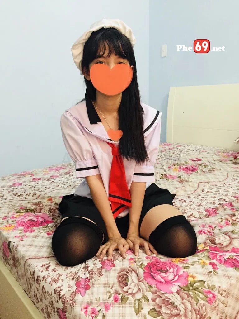 series gau sinh vien nam nhat em cosplay nu sinh chieu nguoi yeu hinh 05